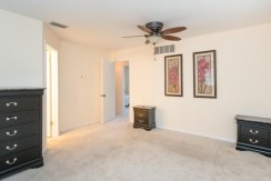 1624-Sheldon-Drive-Clearwater-large-020-Master-Bedroom-1494x1000-72dpi-770x386